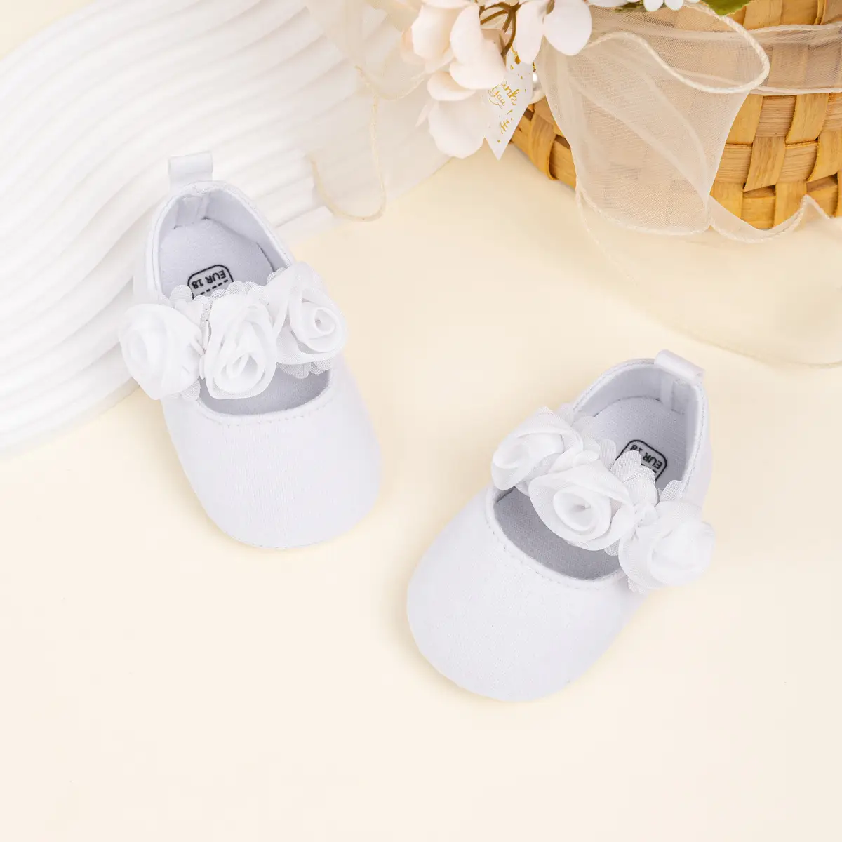 Pink Lace Flower Velcro Baby Shoes for Toddlers — feature 5