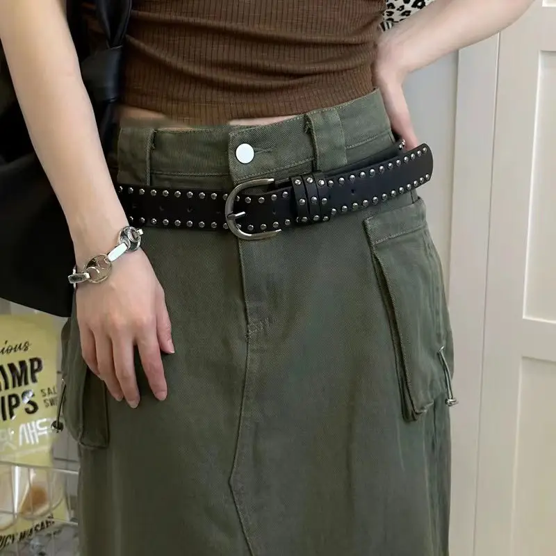 New Style Rivet Belt for Women Green Pants — feature 6