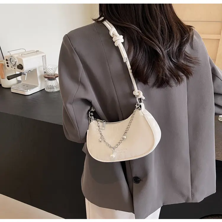 Niche Chain Underarm Bag Women's 2024 New — feature 42