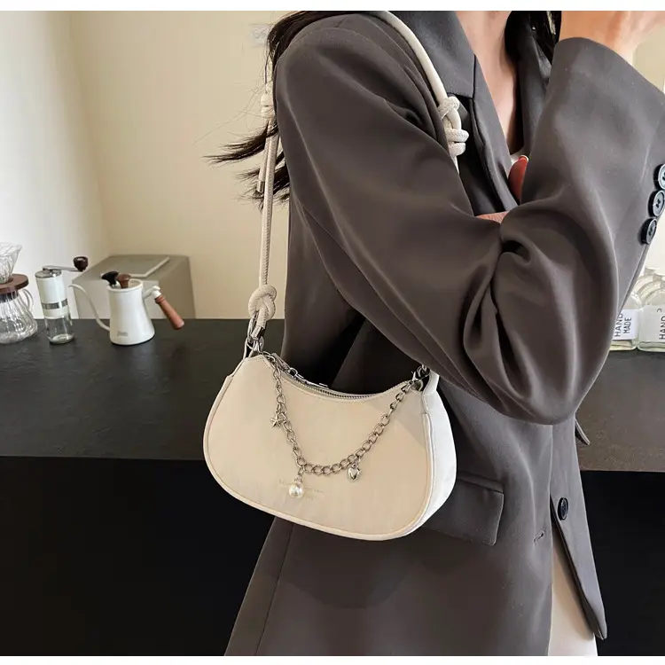 Niche Chain Underarm Bag Women's 2024 New — feature 46