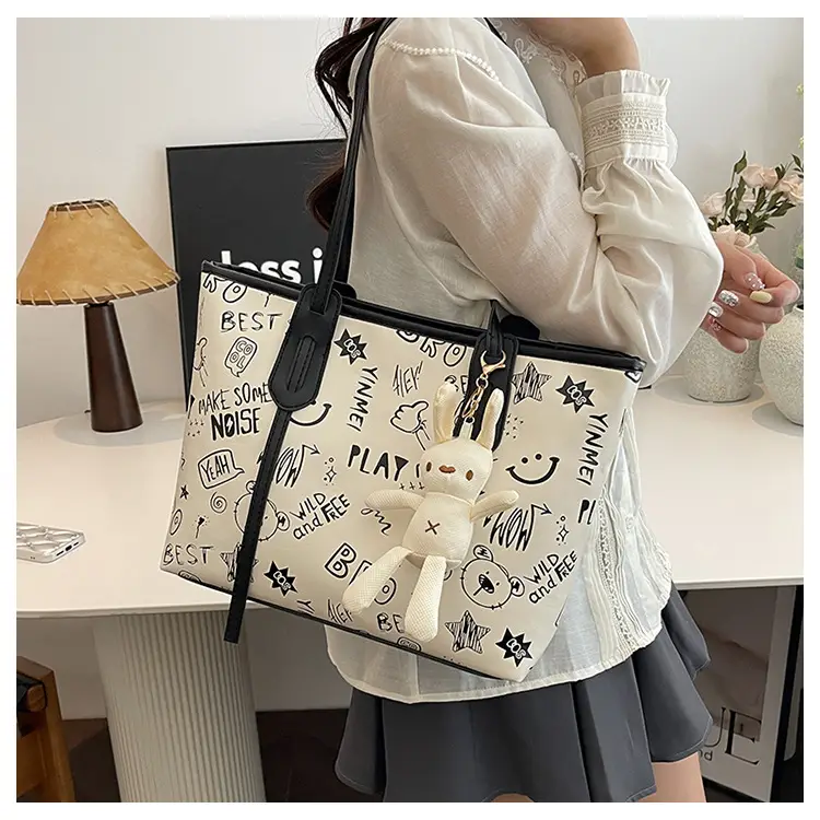 Women's Cartoon Print Shoulder Bag 2024 Spring Summer — feature 18