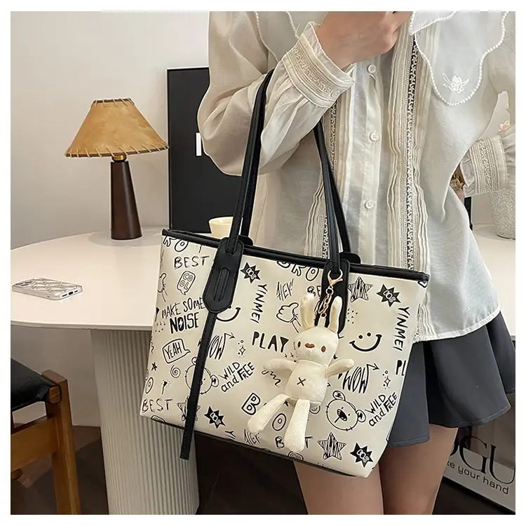 Women's Cartoon Print Shoulder Bag 2024 Spring Summer — feature 19
