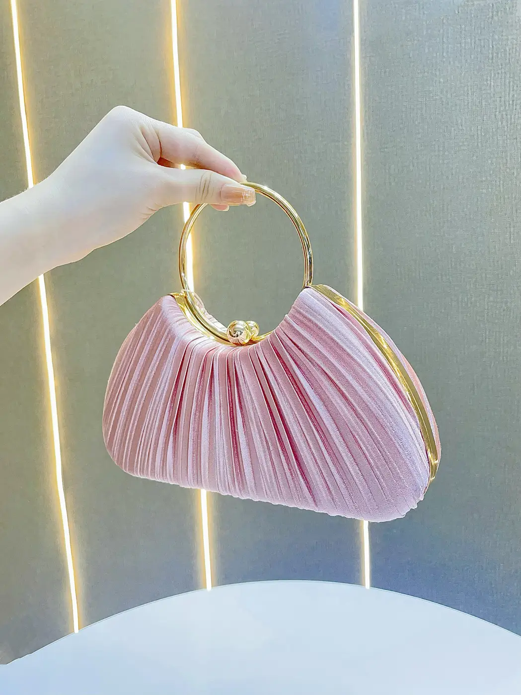 Pink Pleated Evening Handbag with Gold Ring — feature 11
