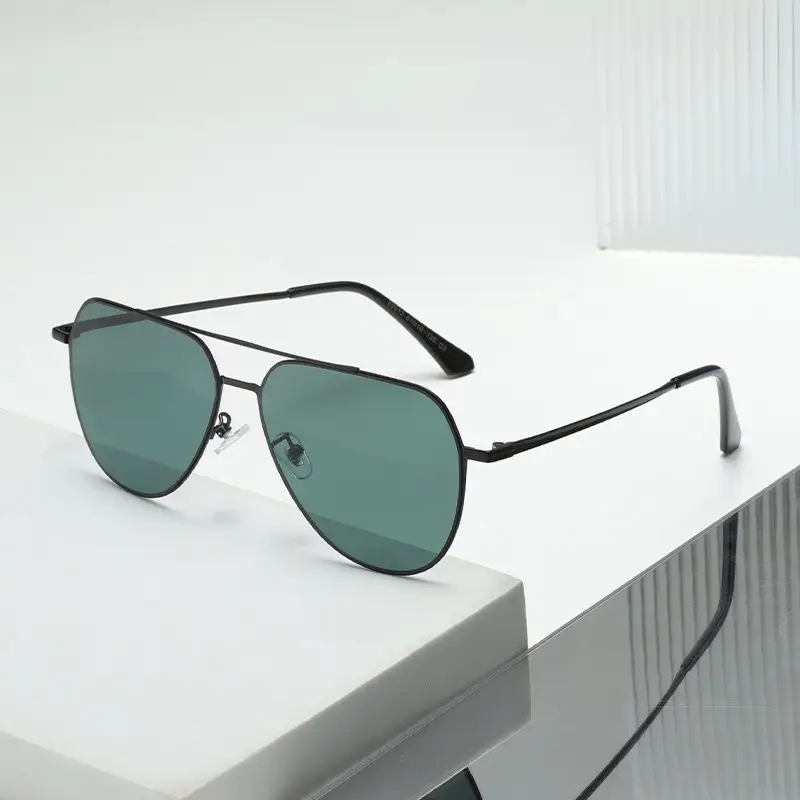 Men's UV400 Polarized Driving Sunglasses Green - Image 4