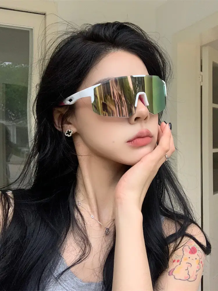 Men Windproof Color-Changing Sunglasses Night Cycling β feature 2