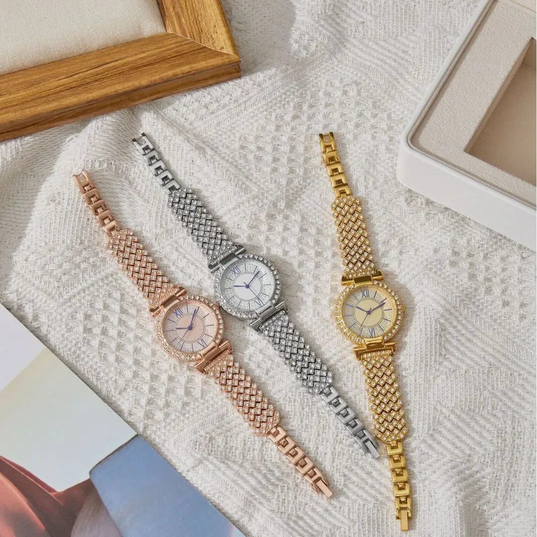 Gold Full Diamond Women's Quartz Watch with Bracelet - Image 5