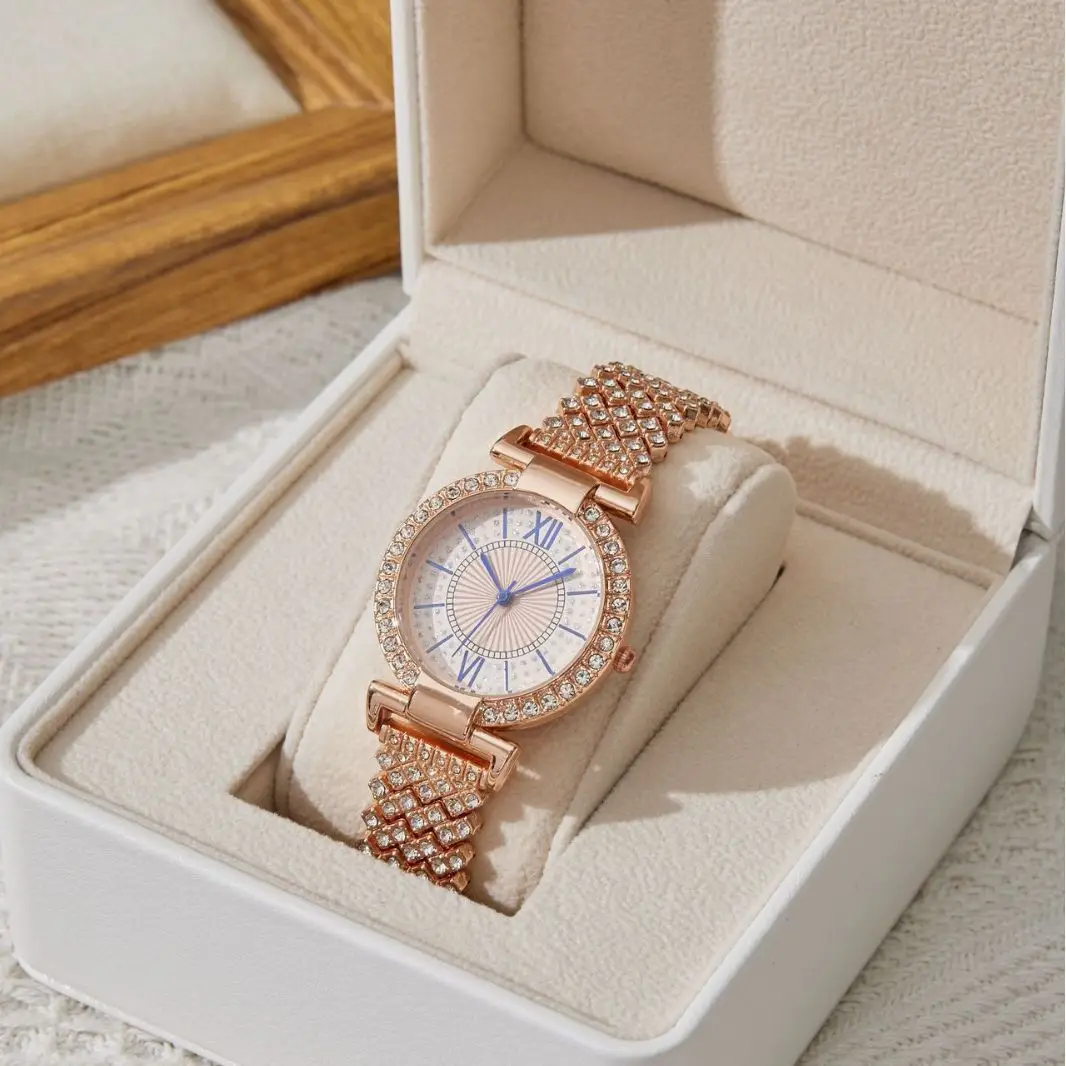 Gold Full Diamond Women's Quartz Watch with Bracelet - Image 7