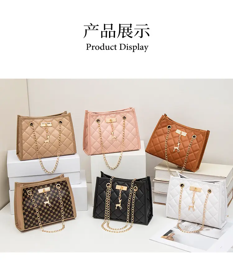 Fawn Pendant Crossbody Bag Diamond Embroidered Women — feature 17