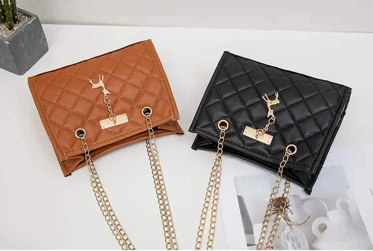 Fawn Pendant Crossbody Bag Diamond Embroidered Women — feature 20