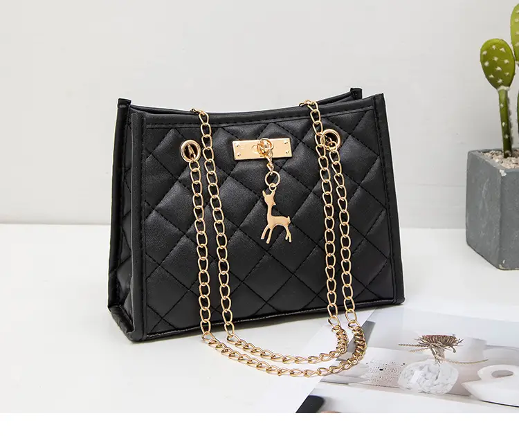 Fawn Pendant Crossbody Bag Diamond Embroidered Women — feature 23