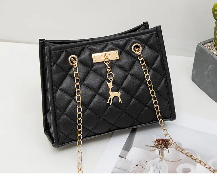 Fawn Pendant Crossbody Bag Diamond Embroidered Women — feature 25