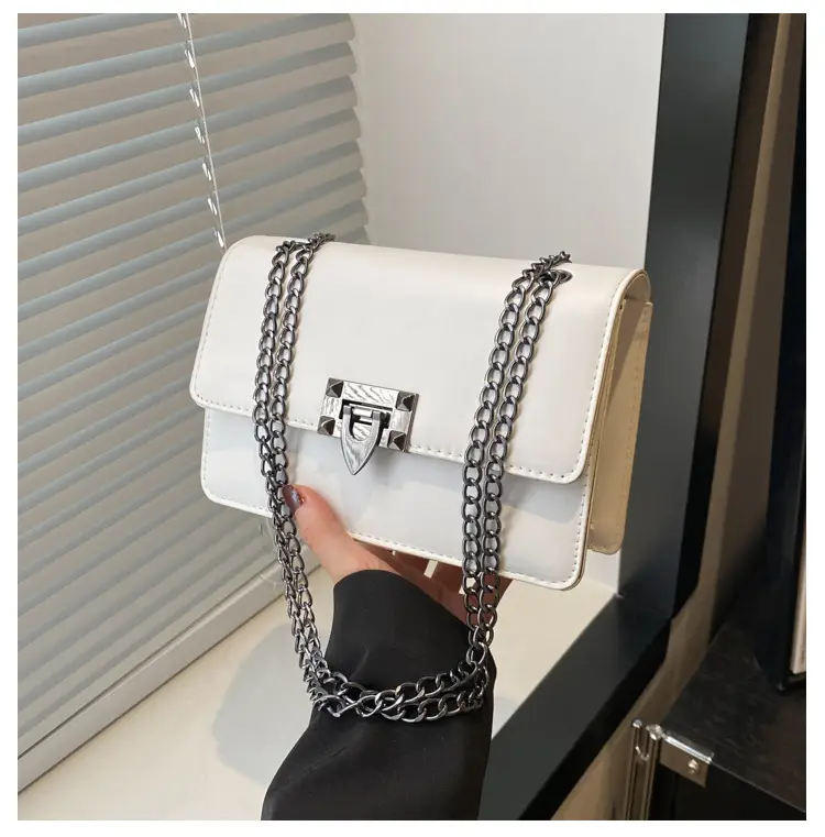 Light Blue Lock Chain Crossbody Bag for Women — feature 22