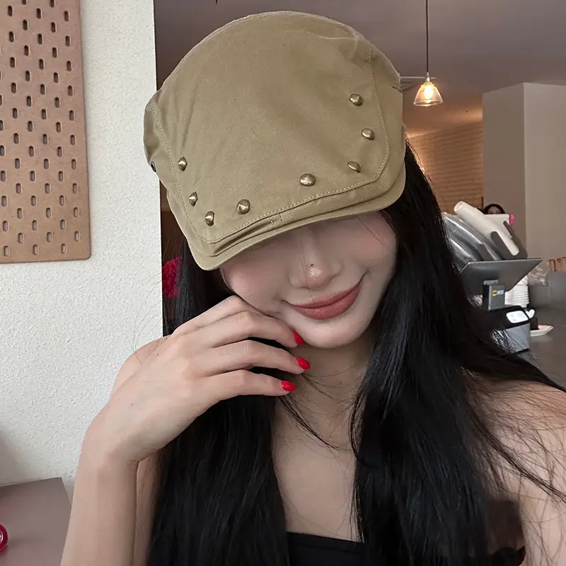 Women's Korean Retro Rivet Hat Sunshade Beret - Image 5