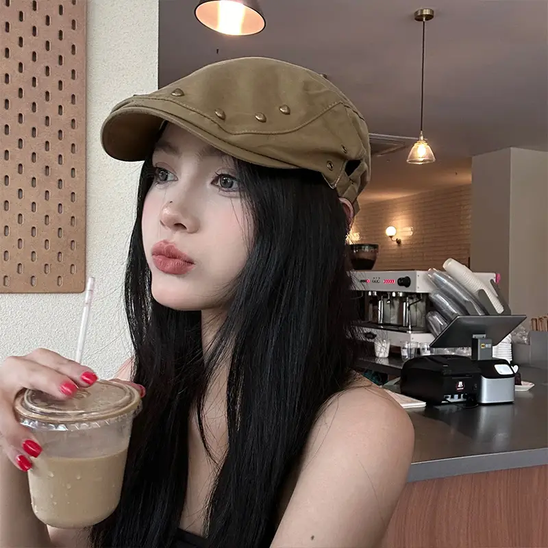 Women's Korean Retro Rivet Hat Sunshade Beret - Image 8