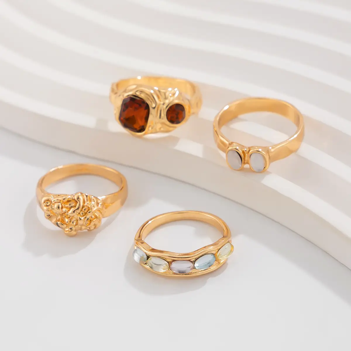 Gold Geometric Diamond Ring Set for Women — feature 11