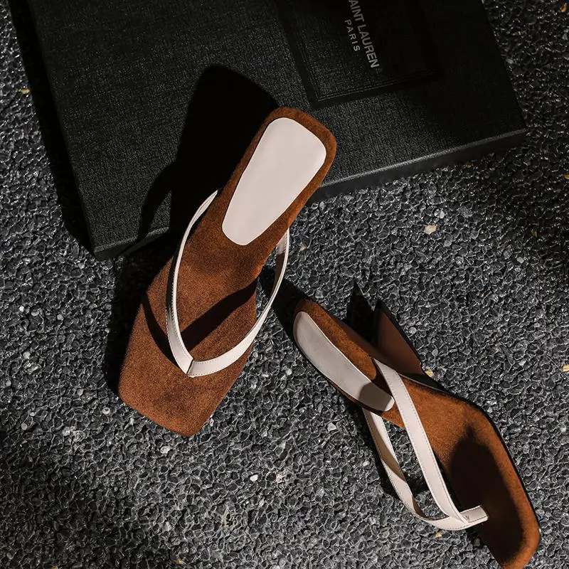Black Flip-Flops 2026 Summer New European and American Style Thong-Toe Wedge French High-Heeled Slippers for Women for Summer Outdoor Wear