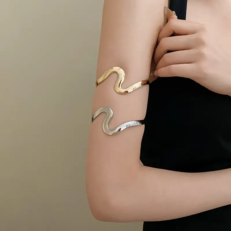 European and American wave metal open bracelet simple design twist arm ring bracelet cold wind cross-border jewelry wholesale — feature 7