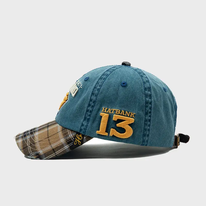 Women's Red Diamond Embroidered Hat Plaid Cap - Image 10