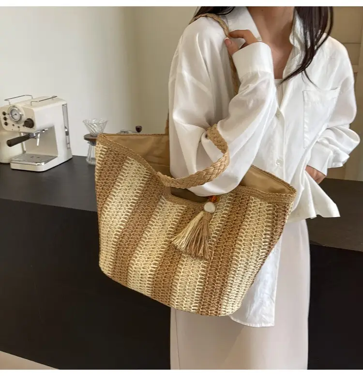 2025 Straw Bag with Vertical Stripes & Tassel — feature 27