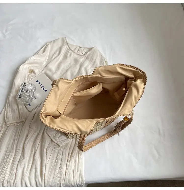 2025 Straw Bag with Vertical Stripes & Tassel — feature 43