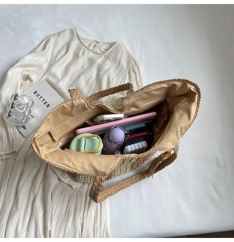 2025 Straw Bag with Vertical Stripes & Tassel — feature 44