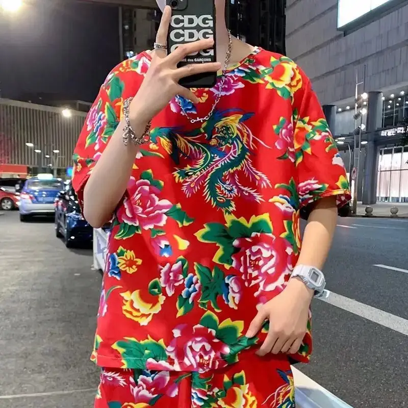 Red Floral Short Sleeve T-Shirt Shorts Set for Men Women — feature 13