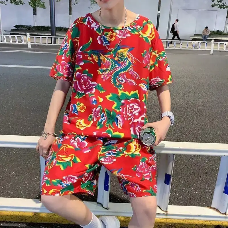 Red Floral Short Sleeve T-Shirt Shorts Set for Men Women — feature 5
