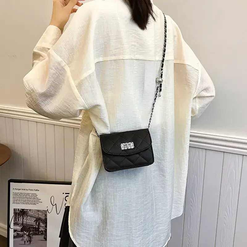 Women's 2-Piece Quilted Chain Crossbody Bag Set Cream - Image 2