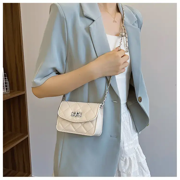 Women's 2-Piece Quilted Chain Crossbody Bag Set Cream — feature 10
