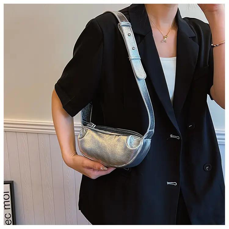 Minimalist Pleated Shoulder Bag for Women 2026 — feature 16