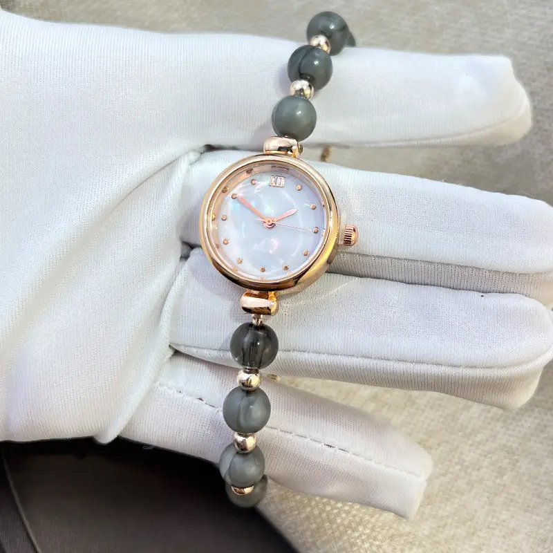 Cross-border New Pearl Bracelet Women's Quartz Watch Niche Light Luxury Small Dial Pull Adjustable Watch Explosions — feature 16