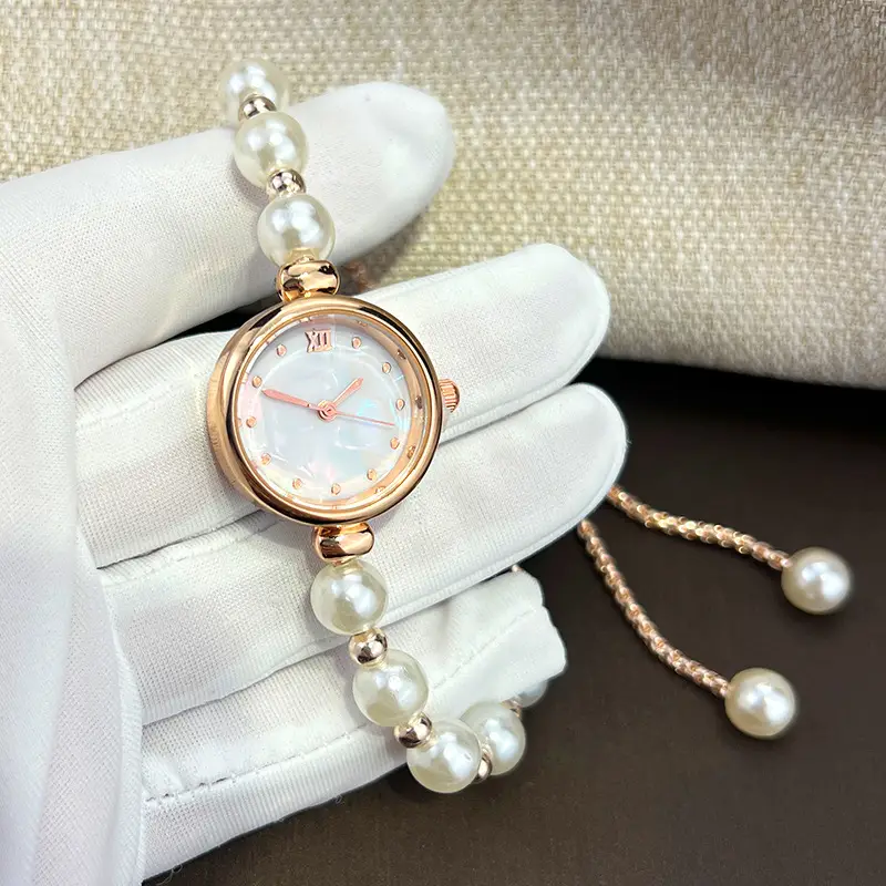 Cross-border New Pearl Bracelet Women's Quartz Watch Niche Light Luxury Small Dial Pull Adjustable Watch Explosions — feature 3