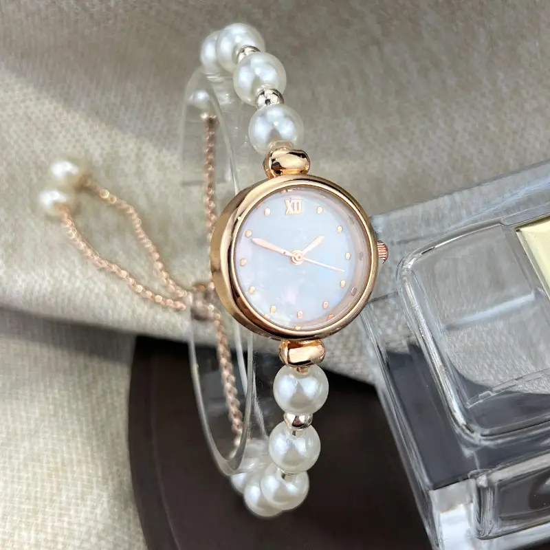 Cross-border New Pearl Bracelet Women's Quartz Watch Niche Light Luxury Small Dial Pull Adjustable Watch Explosions — feature 8