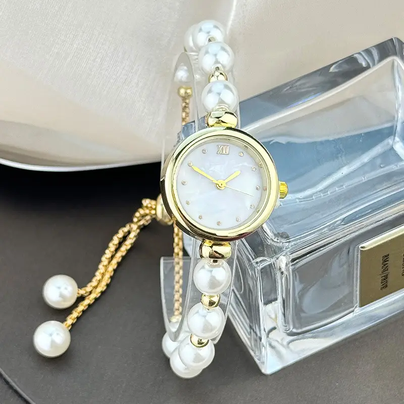 Cross-border New Pearl Bracelet Women's Quartz Watch Niche Light Luxury Small Dial Pull Adjustable Watch Explosions