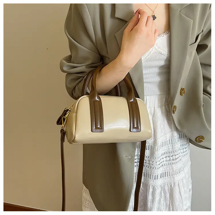 Black Korean Fashion Shoulder Messenger Bag 2024 — feature 24