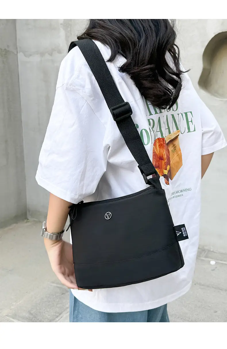 Women's Green Waterproof Crossbody Bag Nylon Oxford — feature 10
