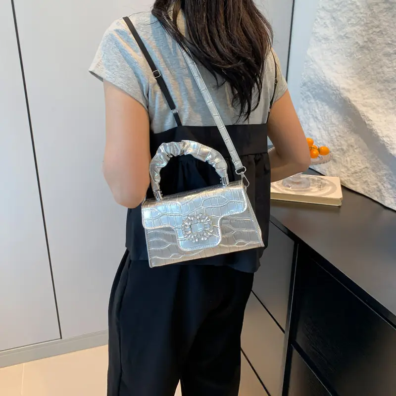 Golden Pleated Diamond Handbag for Women - Image 7