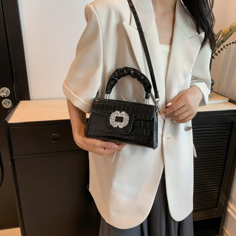 Golden Pleated Diamond Handbag for Women - Image 8