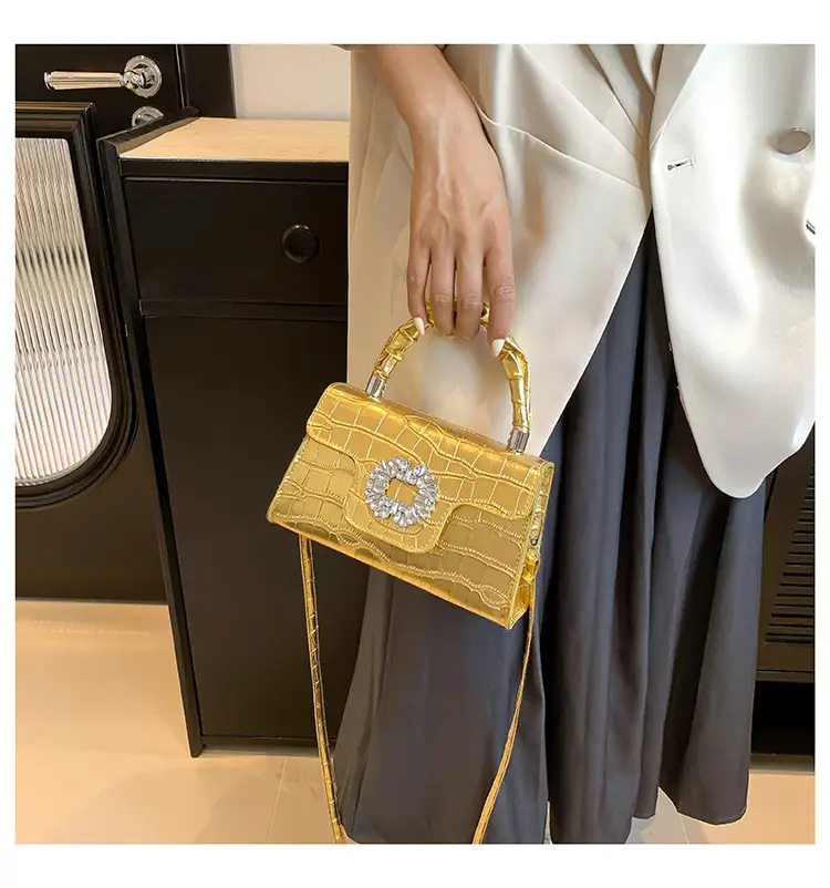 Golden Pleated Diamond Handbag for Women — feature 18