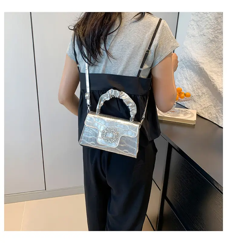Golden Pleated Diamond Handbag for Women — feature 24