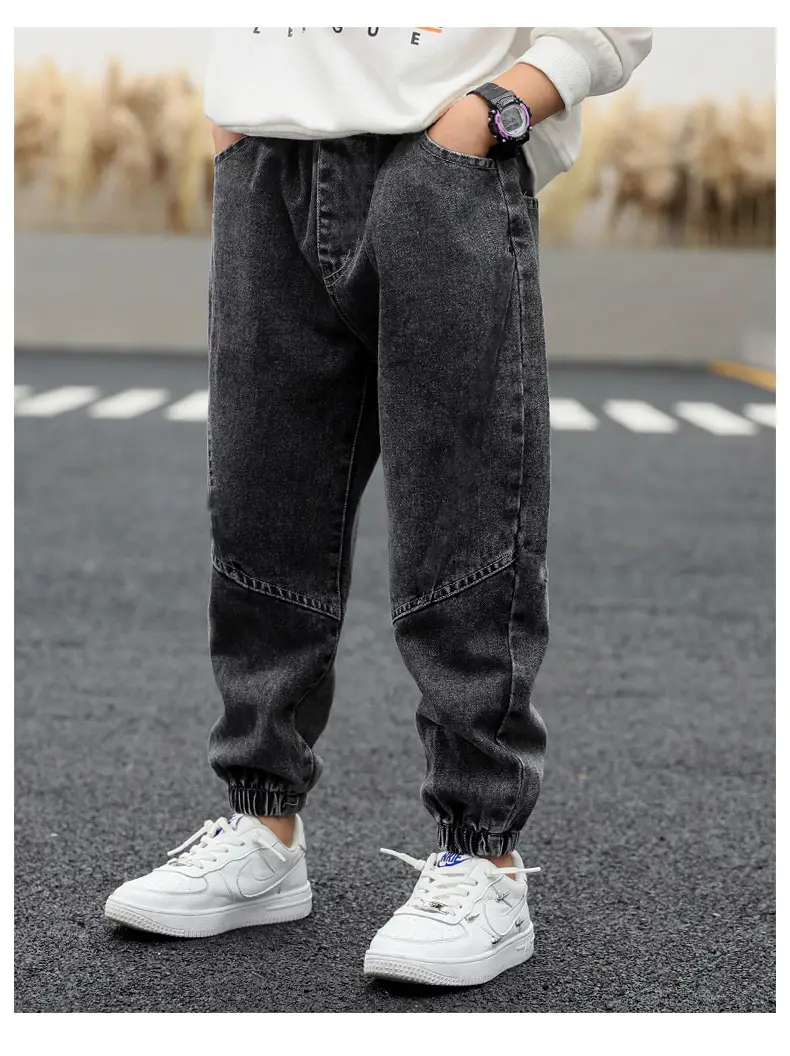 Children's jeans boys 2024 factory wholesale walking pants spring and autumn new big and small children's black trousers — feature 11