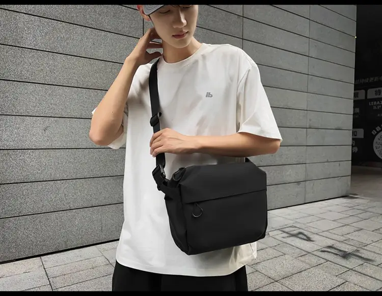 Men's Black Satchel Crossbody Bag 2024 — feature 11
