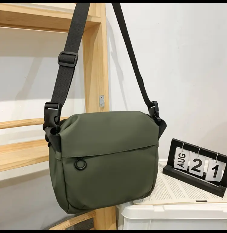 Men's Black Satchel Crossbody Bag 2024 — feature 26
