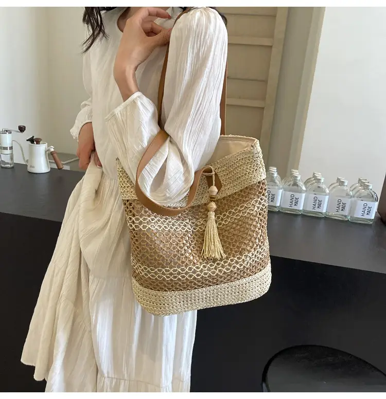 Women Straw Woven Beach Bag Large Capacity Tote Bucket — feature 23