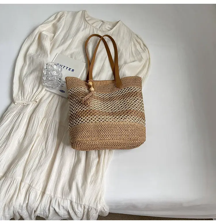 Women Straw Woven Beach Bag Large Capacity Tote Bucket — feature 33
