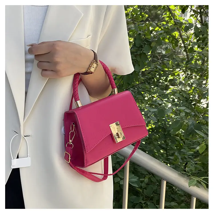 Women Retro Textured Shoulder Crossbody Bags 2026 Spring Summer — feature 21
