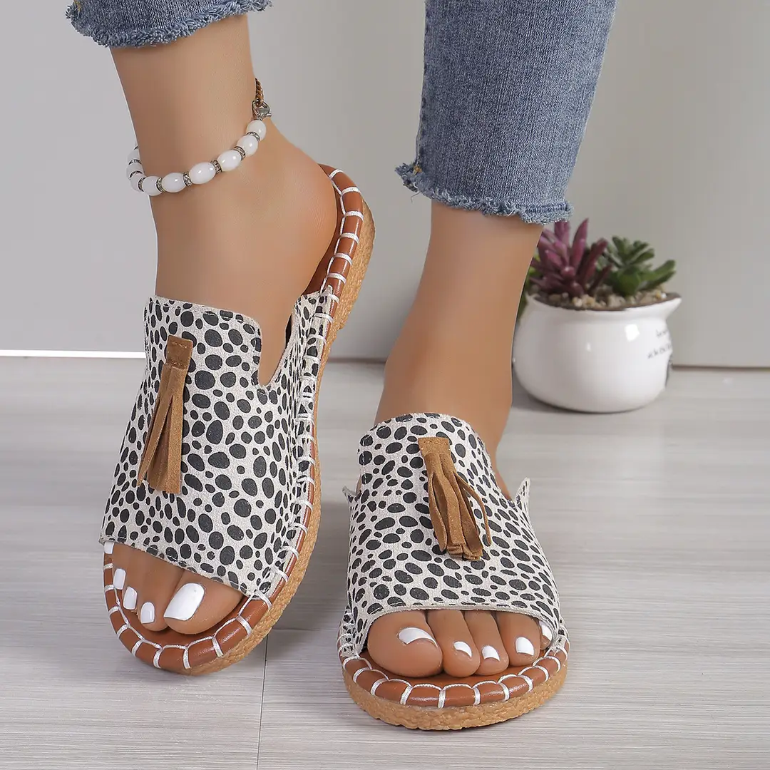 Foreign Trade plus size Slippers Women's 2024 Summer New Flat Bottom Casual Outer Wear Beach Flip-Flops Women's Sandals and Slippers - Image 2