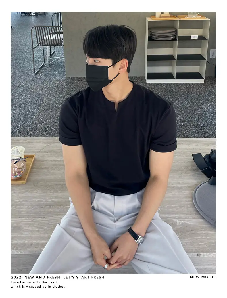 Men's Black Half Zip Polo Shirt Loose Fit Summer Wear — feature 5