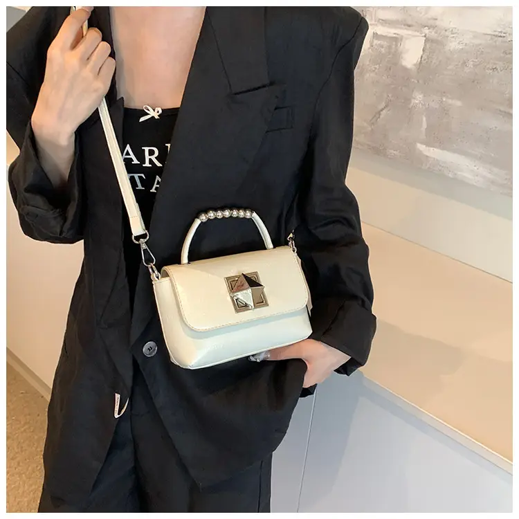 Textured Silver Square Shoulder Bag Women 2024 — feature 17