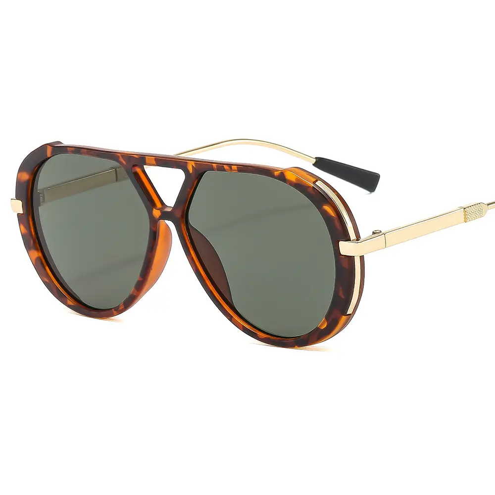 Modern White Gold Sunglasses M6152 with Gradient Shades - Image 3